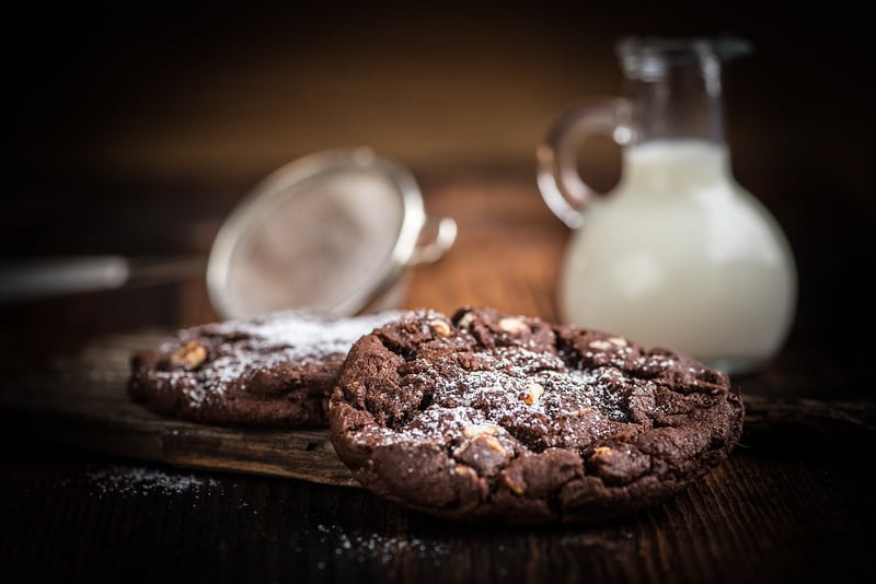 Chocolate chip cookie